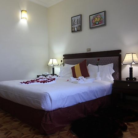 Tirar International Hotel Addis Ababa Dış mekan fotoğraf